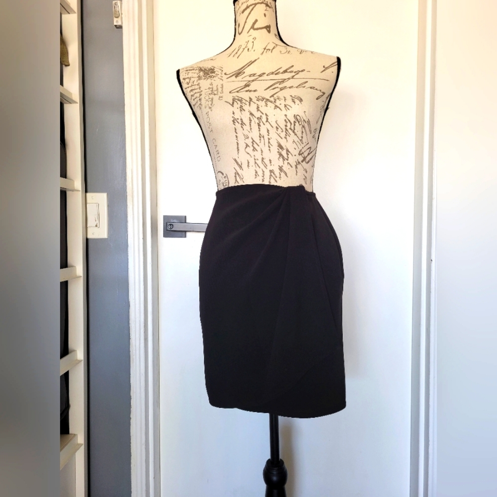 Vintage 80's/90's Emanuel Ungaro Designer Black Wrap High Rise Skirt Size 2